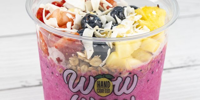 Superfruit Pitaya Bowl