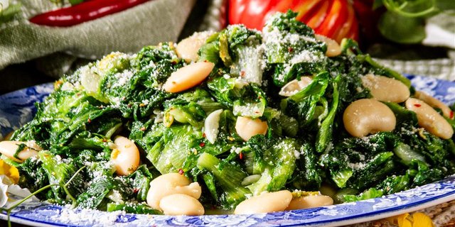 Escarole & Beans