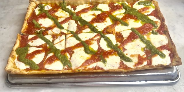 Grandma Pizza