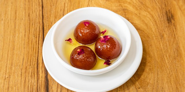 Gulab Jamun