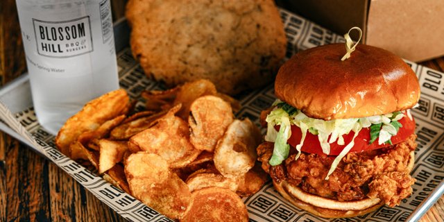 Fried Chicken Sandwich Boxed Lunch