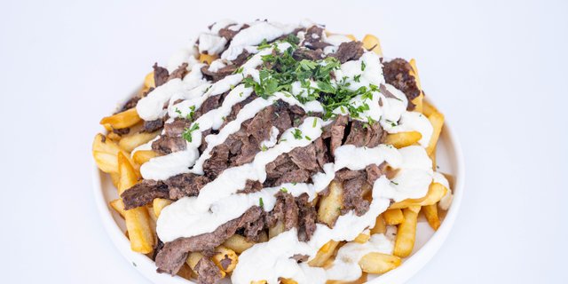Wagyu Beef Shawarma Fries