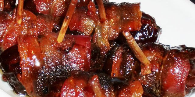 Bacon-Wrapped Dates