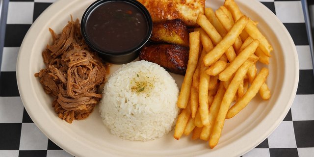 Ropa Viejas Package