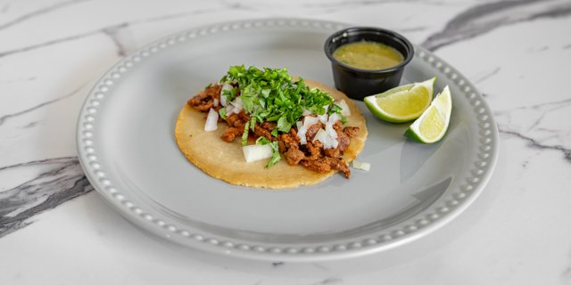 10 Street Tacos