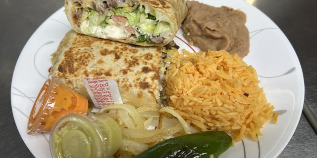 2-Entree Package