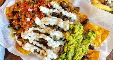 Frijoles & Frescas