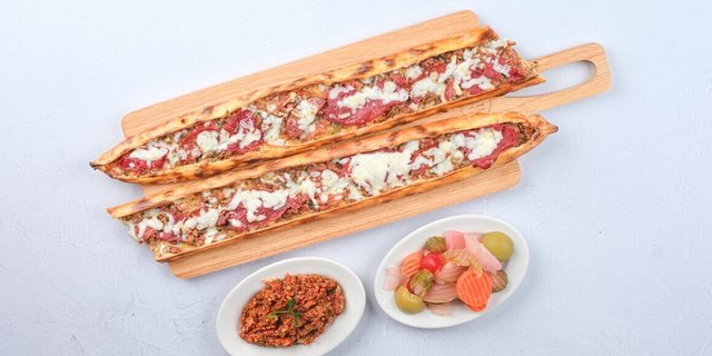 Mixed Pide