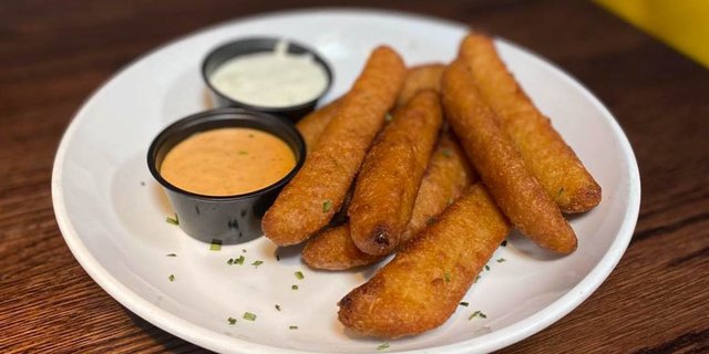 Fried Pickles Platter