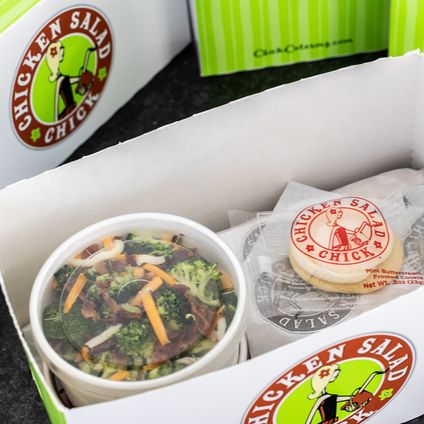 Chicken Salad Boxed Lunch w/ 1 Side
