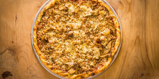 T-Pane Pizza