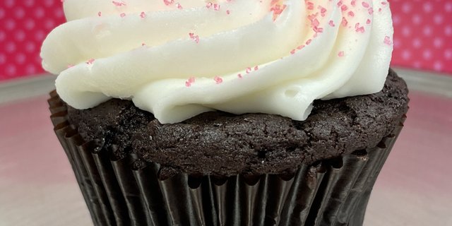 Pretty in Pink Chocolate