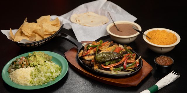 Beef & Chicken Fajitas
