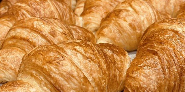 Simply Delicious Croissants