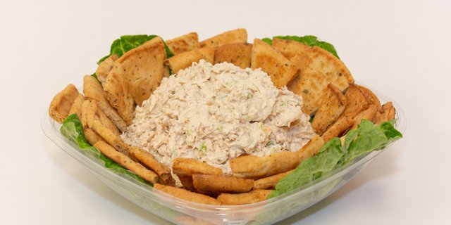 Chicken Salad w/ Ranch Pita Chips