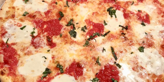 Margherita 17” Pizza