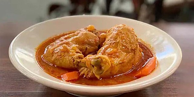 Baked Chicken Zereshk Polo
