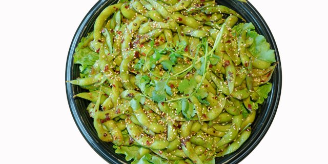 Spicy Garlic Edamame