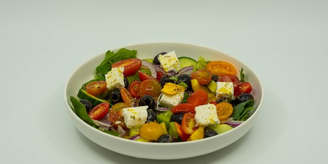 Bistro Greek Salad