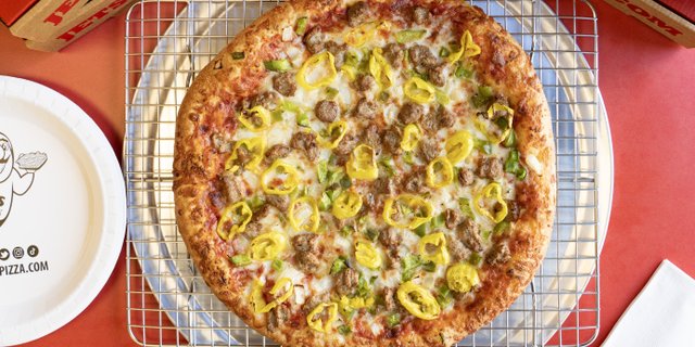 Eugene Supreme - Hand Tossed Round Pizza