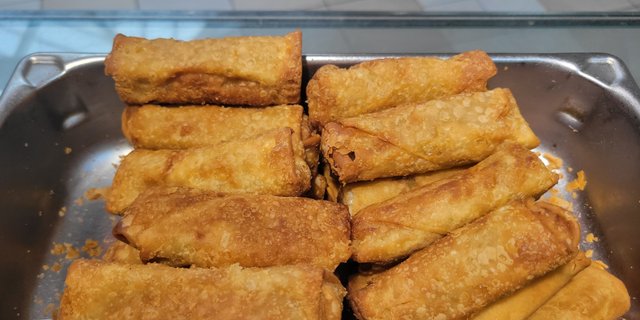 Egg Rolls Tray