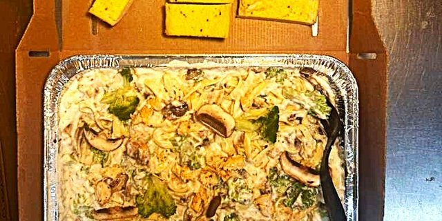 Chicken Fettuccine Alfredo