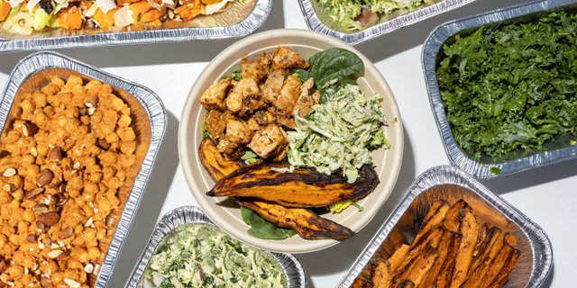 Build-Your-Own Bowl Market Spread