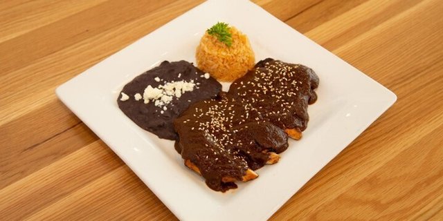 Pollo con Mole