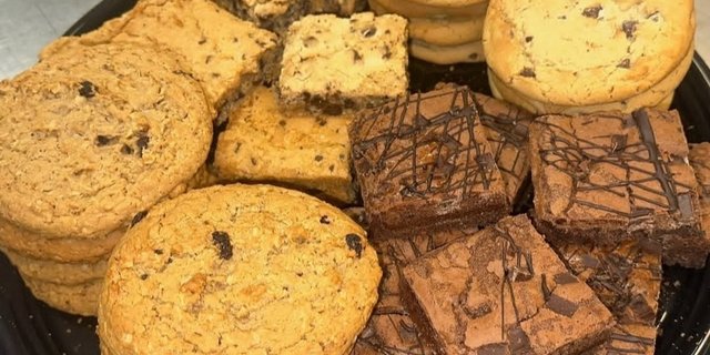 Mixed Dessert Tray