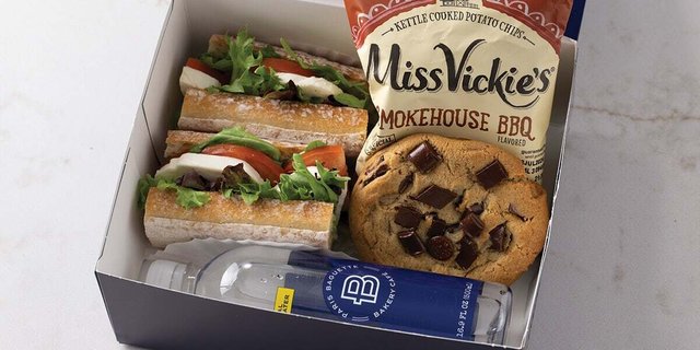 Standard Individual Lunch Box