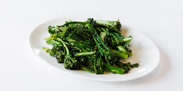 Garlic & Chili Oil Roasted Broccolini