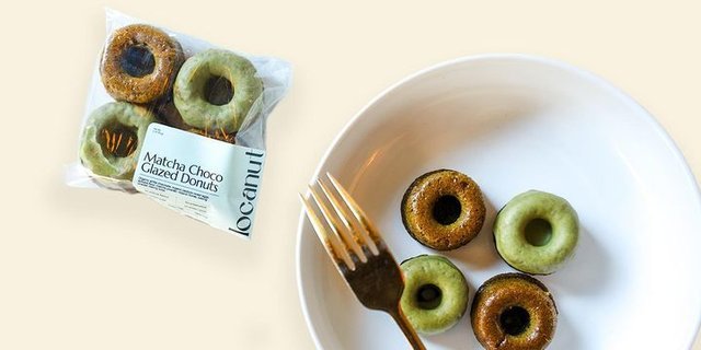 Matcha Chocolate Glazed Donuts