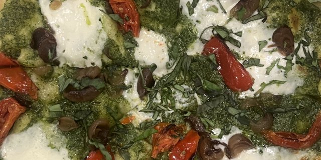 Genovese Flatbread