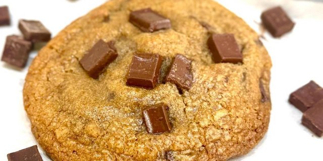 Brown Butter Chocolate Chunk Cookies