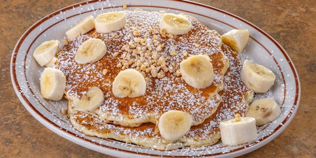 Banana Nut Pancakes