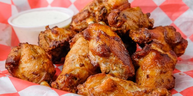 20 Bone-In Wings