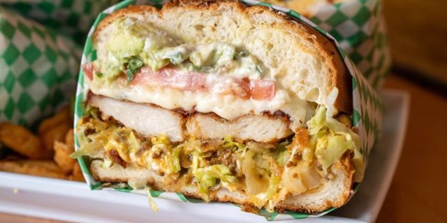 Torta De Pollo