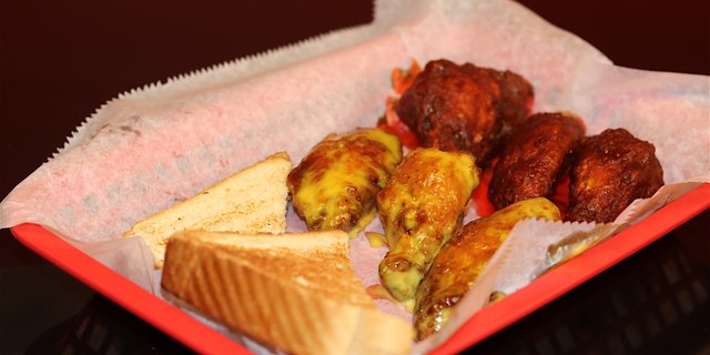 6 Wings Tray