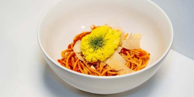 Spaghetti Pomodoro Tray