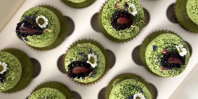 Matcha Garden Cupcakes
