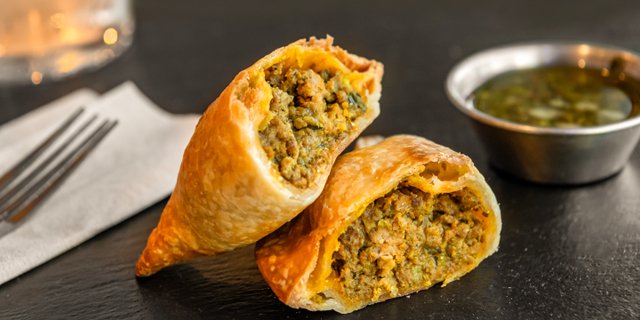 Jamaican Beef Empanada Tray