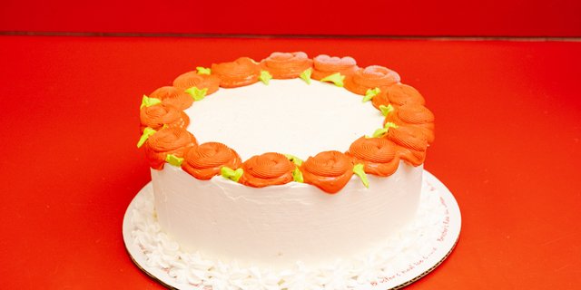 8" Rosette Round Cake