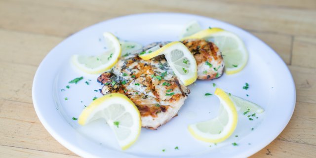 Grilled Chicken & Herbs