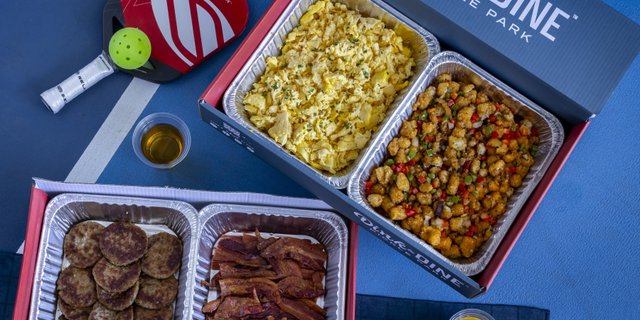 À La Carte Breakfast Platter