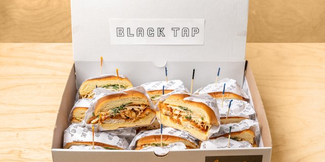 Crispy Chicken Sandwich Tray