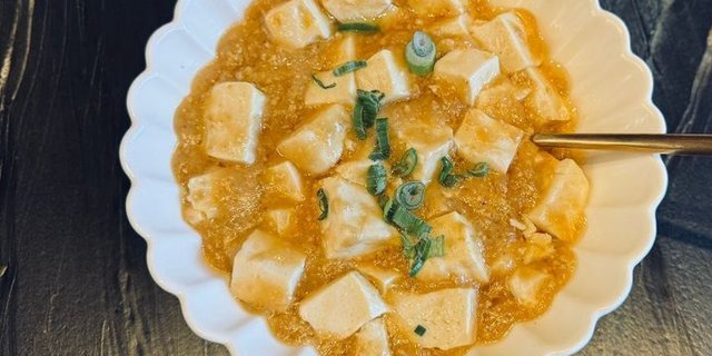 Braised Tofu w/ Crab Meat Tray