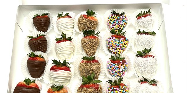 Chocolate Strawberry Platter