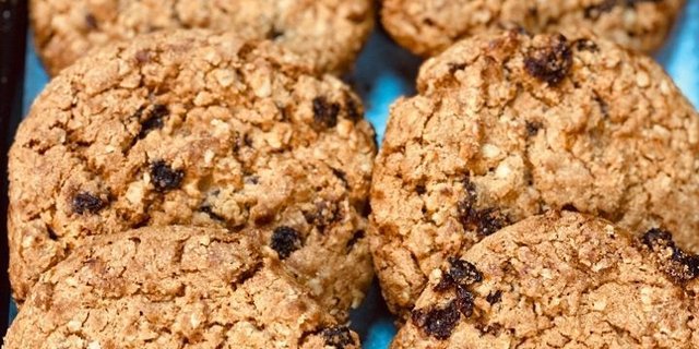 All Oatmeal Raisin Cookies