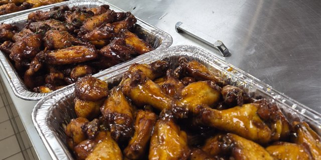 Wing Trays