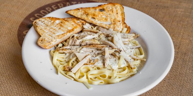 Chicken Fettuccine